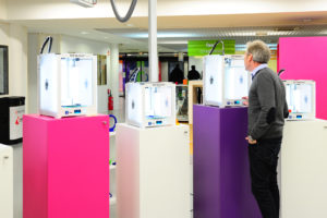 Imprimantes 3D à la Cité de l'Objet Connecté